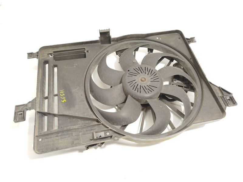 Recambio de electroventilador para ford focus iii 1.6 tdci referencia OEM IAM 8V618C607EB 2269553 