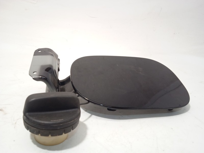 Recambio de tapa exterior combustible para mazda cx-5 (kf) 2.5 awd referencia OEM IAM KB7W42410  