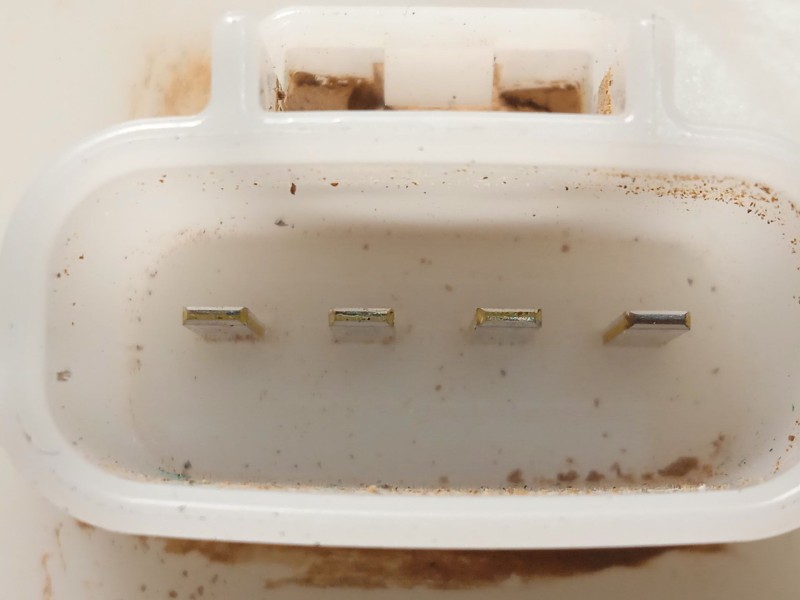 Recambio de bomba combustible para mazda cx-5 (kf) 2.5 awd referencia OEM IAM PYB21335X  