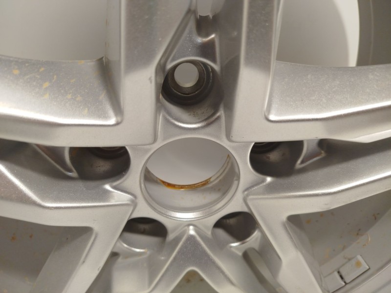 Recambio de llanta para audi a4 b9 avant (8w5, 8wd) 30 tdi mild hybrid referencia OEM IAM 8W0601025HM  