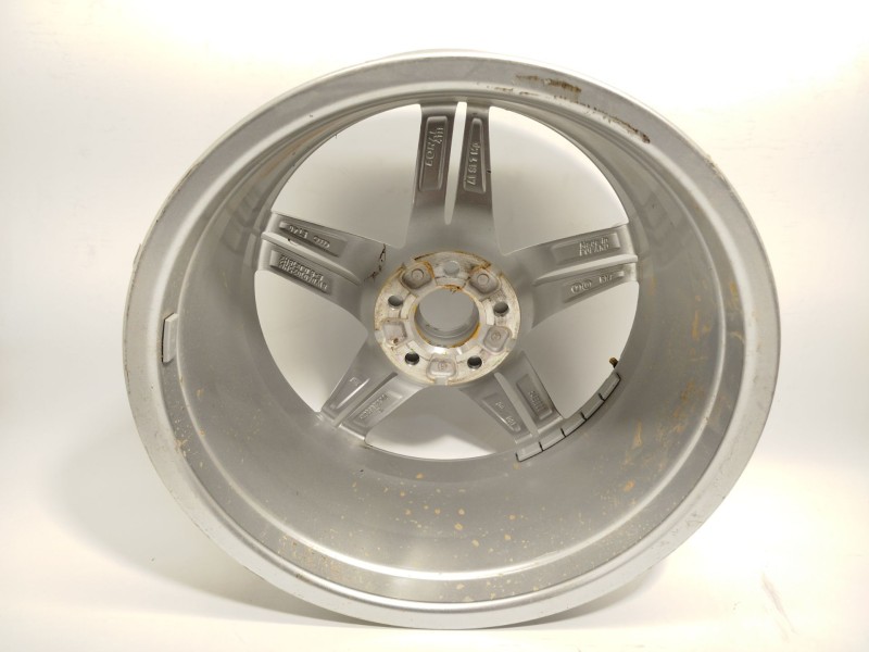 Recambio de llanta para audi a4 b9 avant (8w5, 8wd) 30 tdi mild hybrid referencia OEM IAM 8W0601025HM  