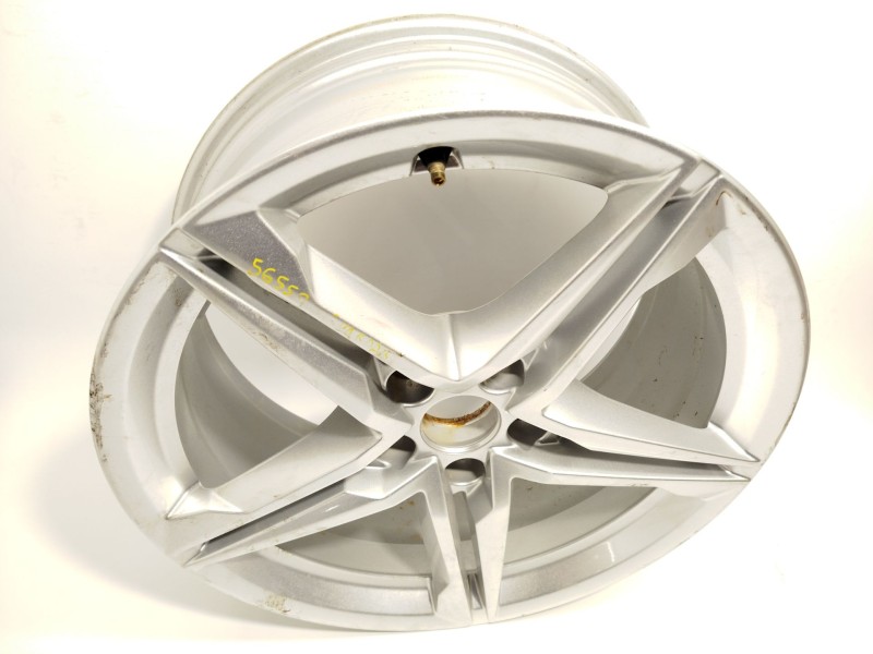 Recambio de llanta para audi a4 b9 avant (8w5, 8wd) 30 tdi mild hybrid referencia OEM IAM 8W0601025HM  