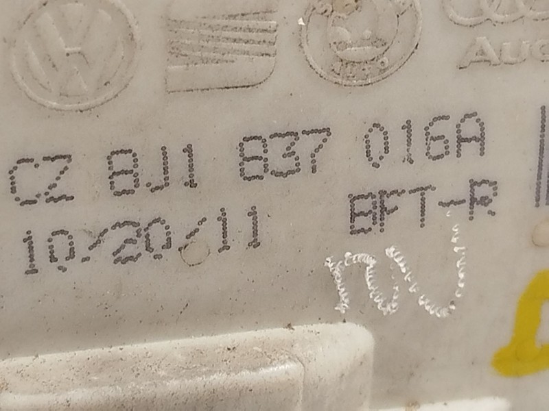 Recambio de cerradura puerta delantera derecha para audi q3 (8ub, 8ug) 2.0 tdi referencia OEM IAM 8J1837016A  