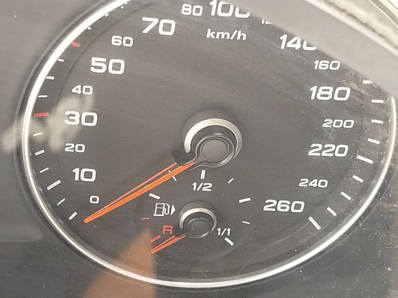 Recambio de cuadro instrumentos para audi q3 (8ub, 8ug) 2.0 tdi referencia OEM IAM 8U0920930A  