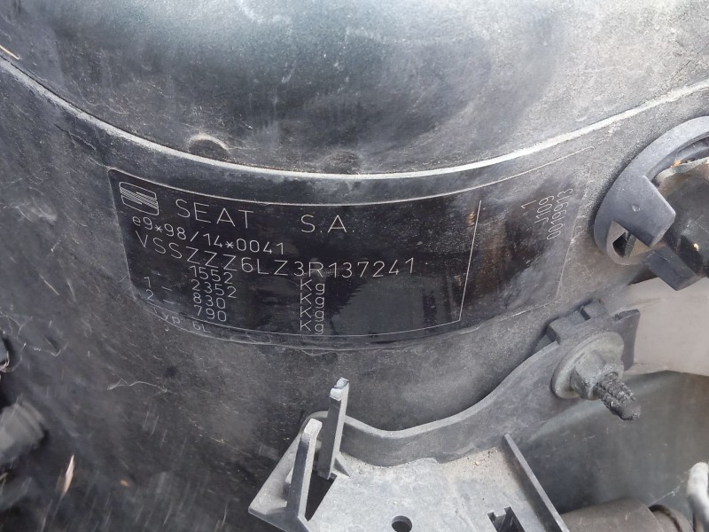 seat ibiza iii (6l1) del año 2003