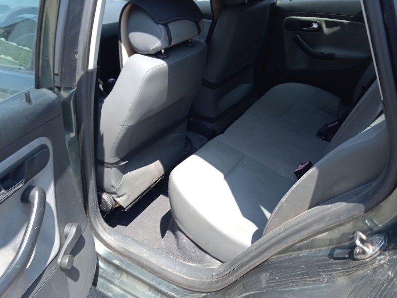 seat ibiza iii (6l1) del año 2003