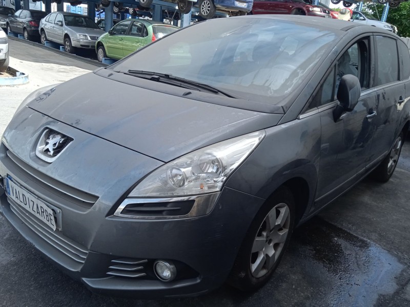 peugeot 5008 (0u_, 0e_) del año 2011