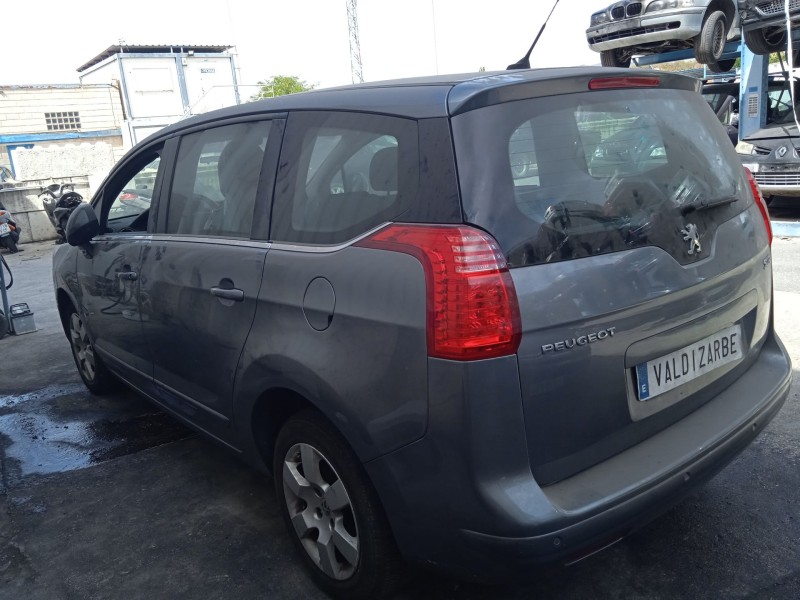 peugeot 5008 (0u_, 0e_) del año 2011