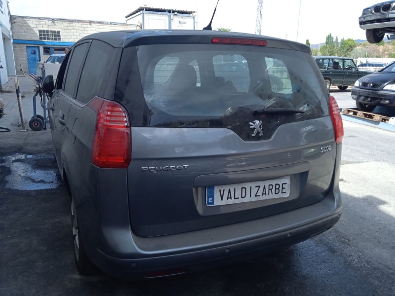 peugeot 5008 (0u_, 0e_) del año 2011