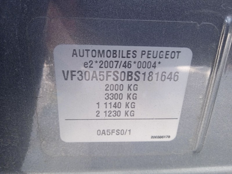 peugeot 5008 (0u_, 0e_) del año 2011