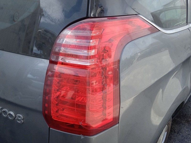 peugeot 5008 (0u_, 0e_) del año 2011