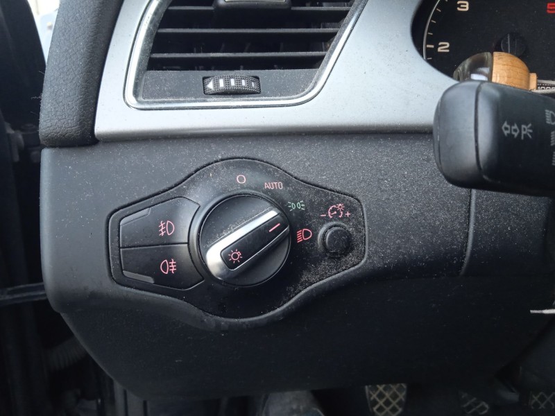 audi a4 b8 (8k2) del año 2011