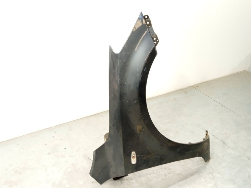 Recambio de aleta delantera derecha para kia cee´d sw (ed) 1.6 referencia OEM IAM 663211H010  