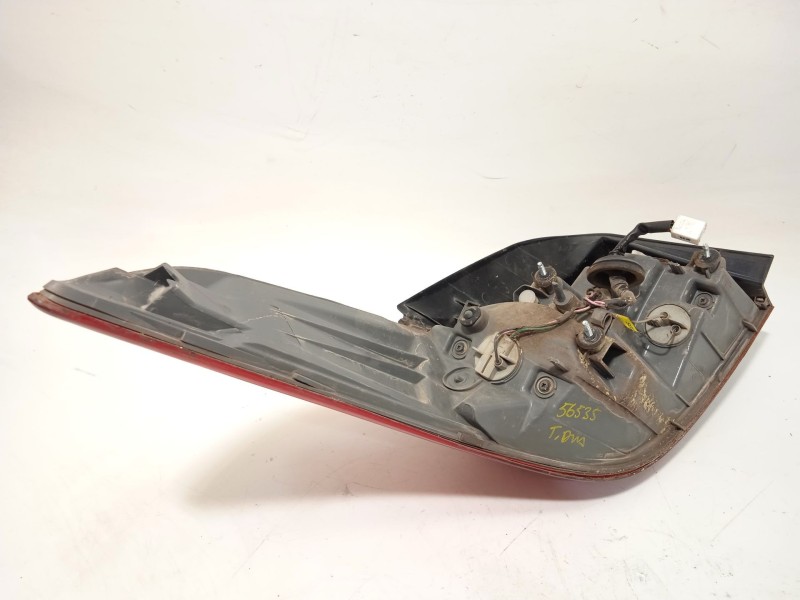 Recambio de piloto trasero derecho para hyundai elantra v sedán (md, ud) 1.6 referencia OEM IAM 924023X010  