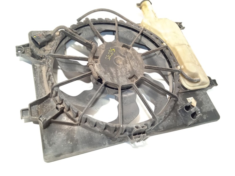 Recambio de electroventilador para hyundai elantra v sedán (md, ud) 1.6 referencia OEM IAM 253803X000  