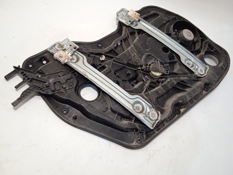 Recambio de elevalunas delantero derecho para hyundai elantra v sedán (md, ud) 1.6 referencia OEM IAM 828403X060  