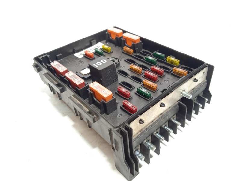 CAJA RELES / FUSIBLES 3C0937125A 