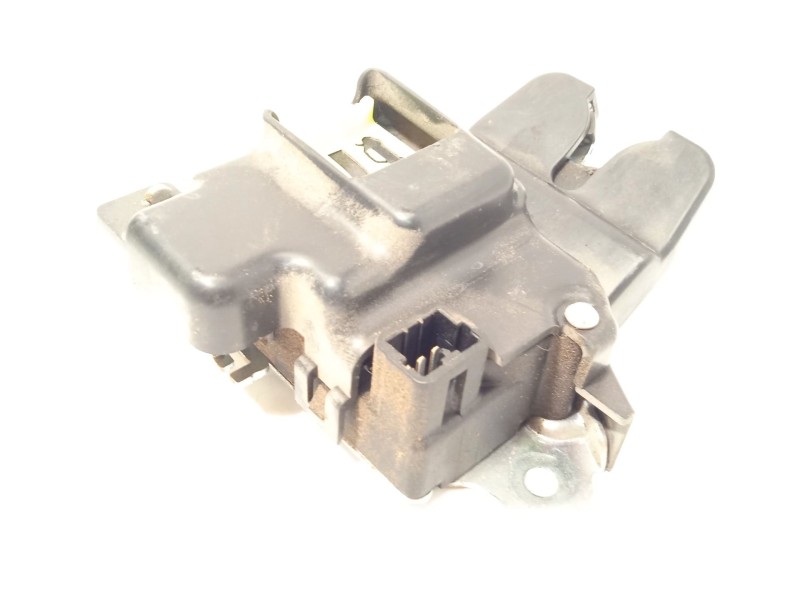 Recambio de cerradura maletero / porton para hyundai elantra v sedán (md, ud) 1.6 referencia OEM IAM 812303X010  