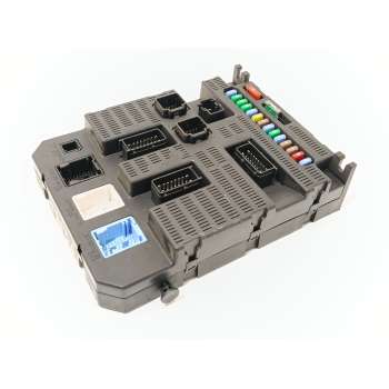 CAJA RELES / FUSIBLES 9659285580 6580QK 6580AT