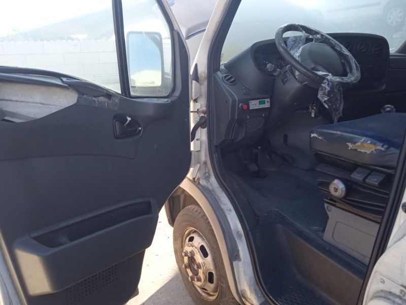 iveco daily iii caja/chasis del año 2004