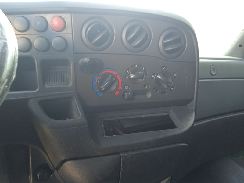 iveco daily iii caja/chasis del año 2004