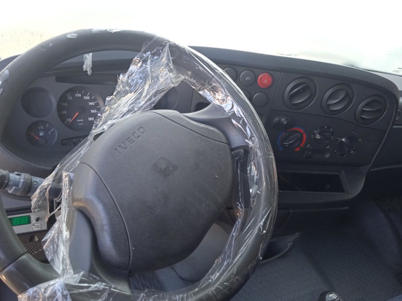 iveco daily iii caja/chasis del año 2004