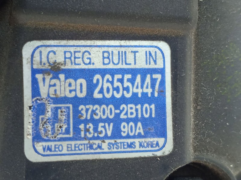 Recambio de alternador para kia cee´d sw (ed) 1.6 referencia OEM IAM 373002B101  2655447