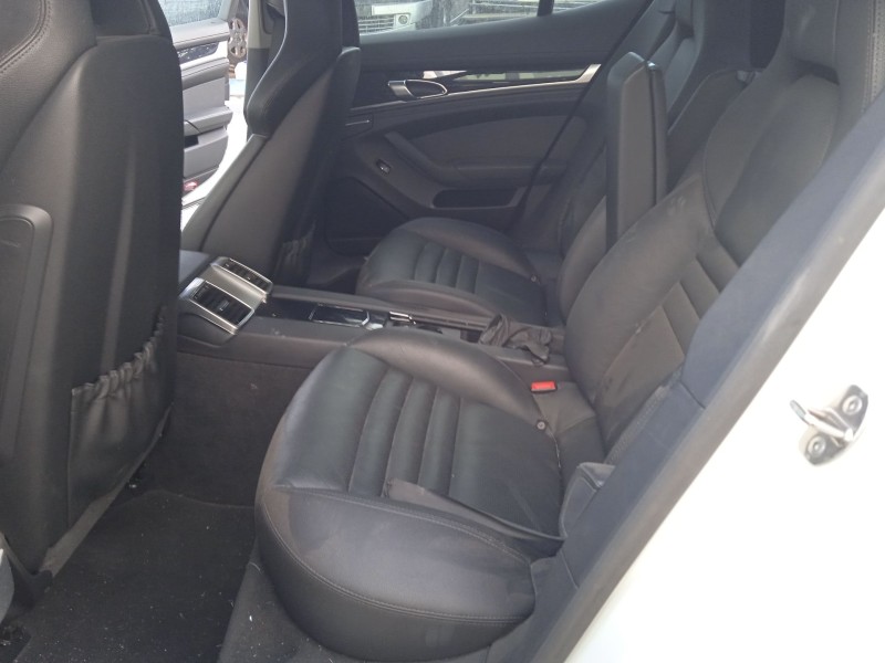 porsche panamera (970) del año 2015