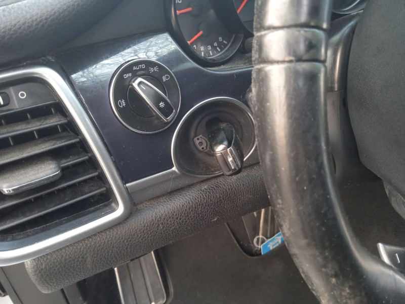 porsche panamera (970) del año 2015