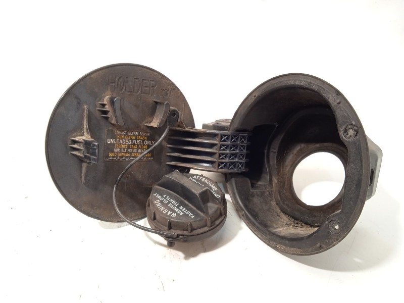 Recambio de tapa exterior combustible para kia cee´d sw (ed) 1.6 referencia OEM IAM 695131H500  