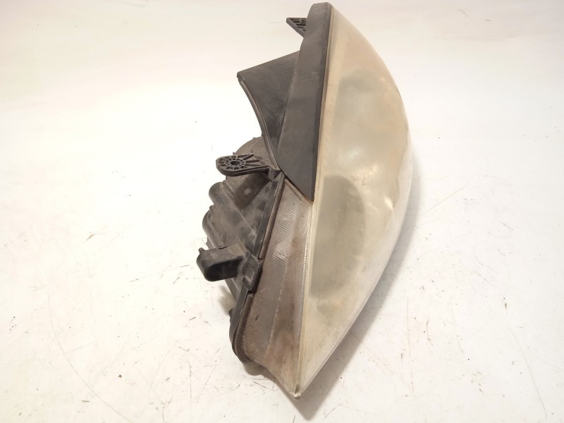 Recambio de faro izquierdo para kia cee´d sw (ed) 1.6 referencia OEM IAM 921011H000  