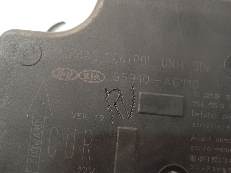 Recambio de centralita airbag para hyundai i30 (gd) 1.4 crdi referencia OEM IAM 95910A6110  