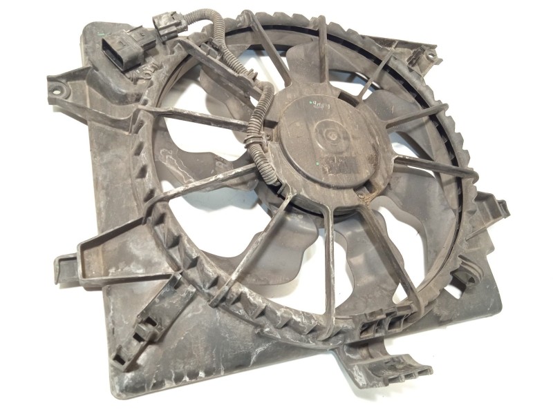 Recambio de electroventilador para hyundai i30 (gd) 1.4 crdi referencia OEM IAM 25380A5800 25386A5800 