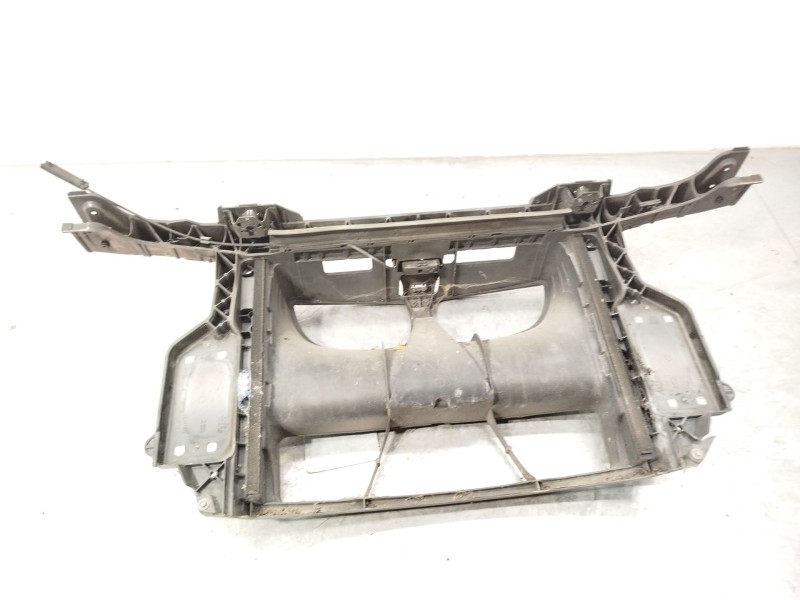 Recambio de panel frontal para bmw 1 (e87) 120 d referencia OEM IAM 51647193192  