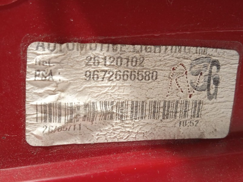 Recambio de piloto trasero izquierdo para peugeot 5008 (0u_, 0e_) 1.6 16v referencia OEM IAM 9672666580 6350 KH 