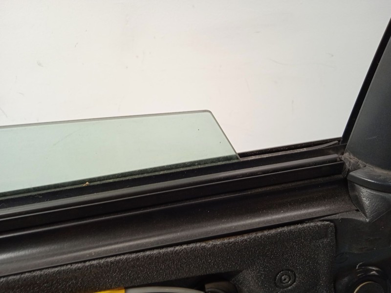 Recambio de puerta trasera derecha para audi a4 b7 avant (8ed) 2.0 tdi quattro referencia OEM IAM 8E0833052J  