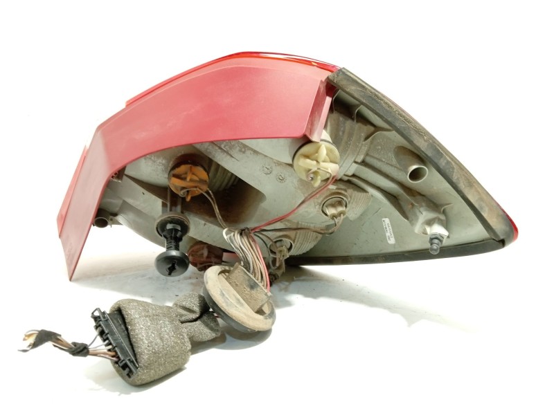 Recambio de piloto trasero izquierdo para skoda fabia ii combi (545) 1.6 tdi referencia OEM IAM 5J6945111  