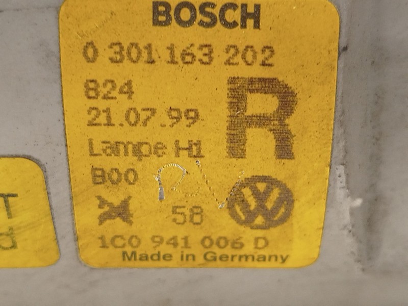Recambio de faro derecho para volkswagen new beetle (9c1, 1c1) 1.9 tdi referencia OEM IAM 1C0941006D  0301163202