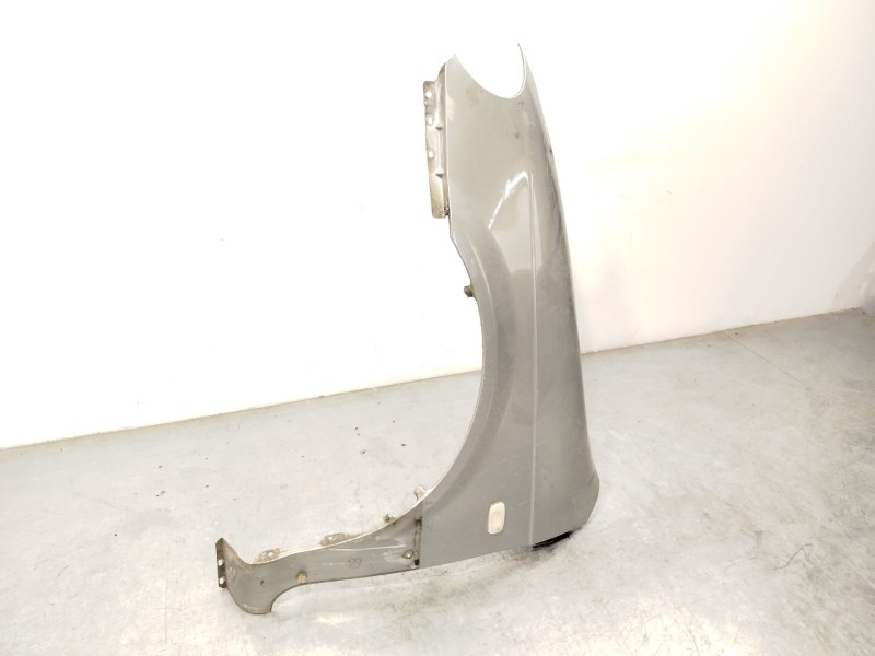 Recambio de aleta delantera izquierda para kia carnival ii (gq) 2.9 crdi referencia OEM IAM 0K55A52211  