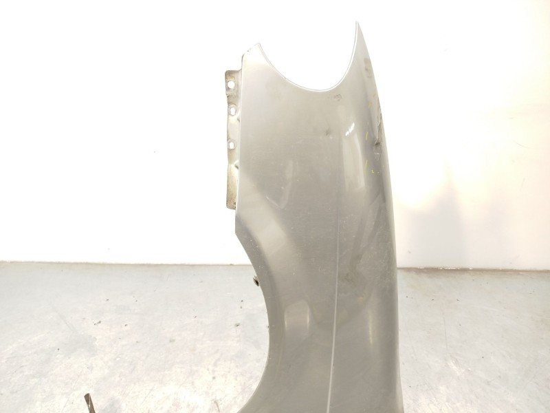 Recambio de aleta delantera izquierda para kia carnival ii (gq) 2.9 crdi referencia OEM IAM 0K55A52211  