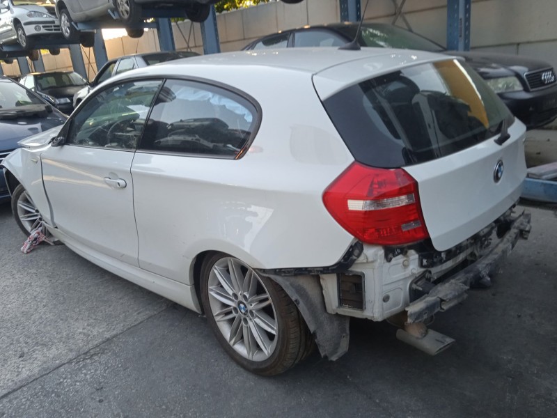 bmw 1 (e81) del año 2009