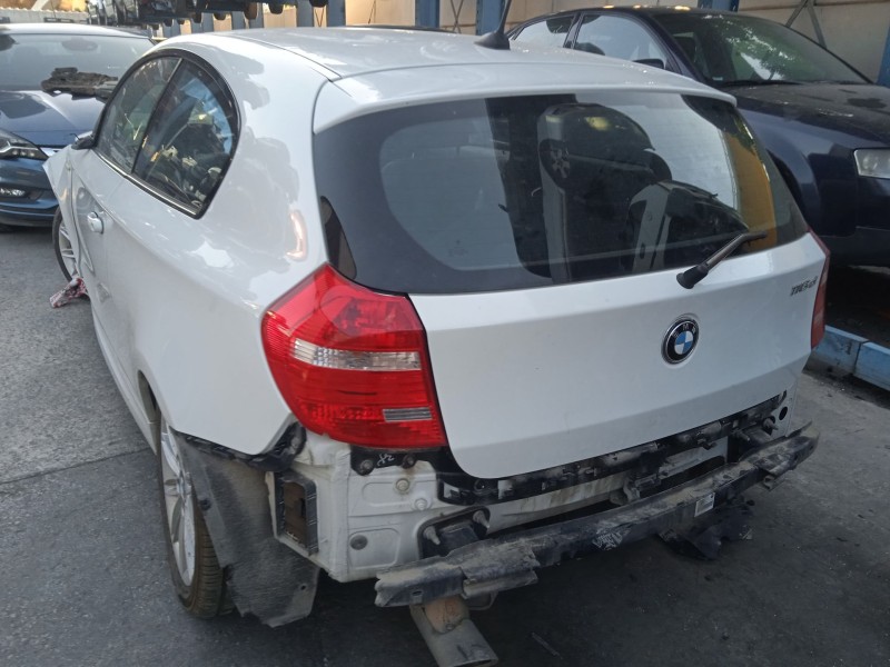 bmw 1 (e81) del año 2009