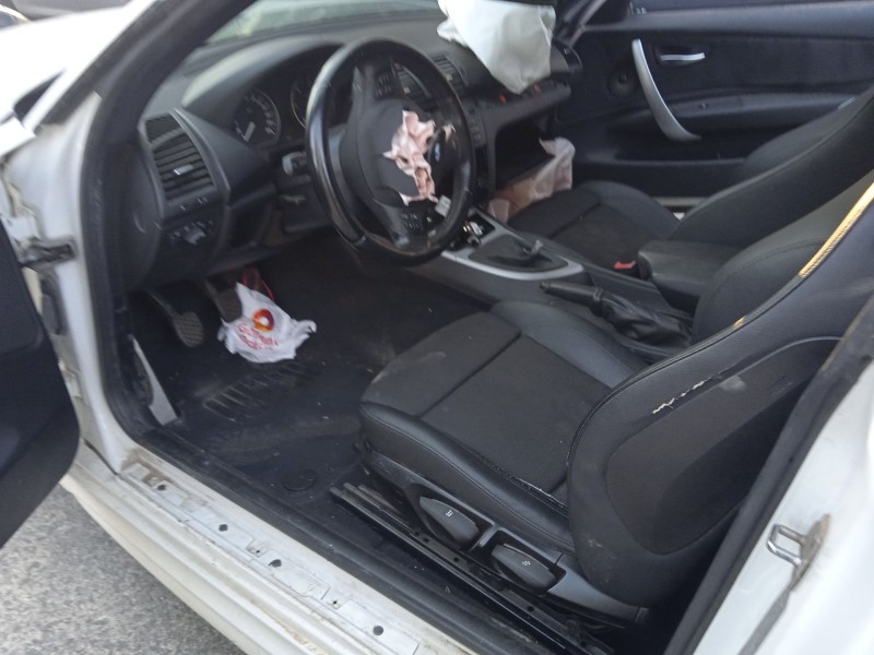 bmw 1 (e81) del año 2009