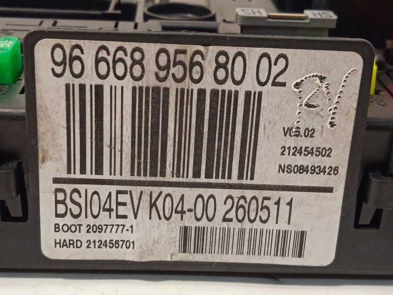 Recambio de caja reles / fusibles para peugeot 5008 (0u_, 0e_) 1.6 16v referencia OEM IAM 9666895680 1613316380 