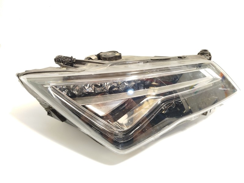 Recambio de faro derecho para seat ateca (kh7, khp) 1.5 tsi referencia OEM IAM 576941008D  90117434