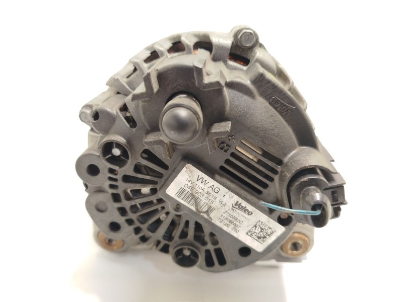 Recambio de alternador para seat ateca (kh7, khp) 1.5 tsi referencia OEM IAM 04E903015  TG12C280