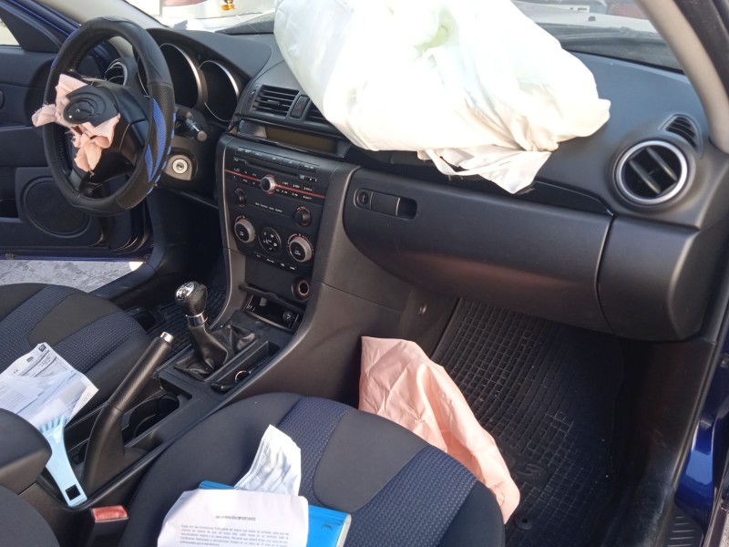 mazda 3 (bk) del año 2004