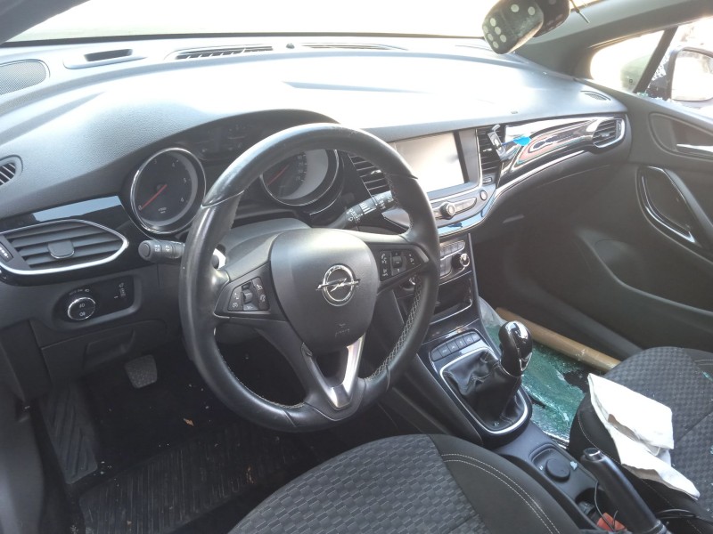 opel astra k (b16) del año 2018