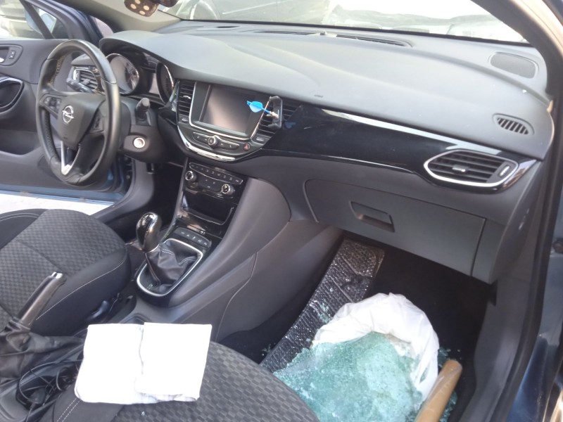 opel astra k (b16) del año 2018