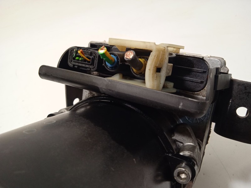 Recambio de bomba servodireccion para peugeot 5008 (0u_, 0e_) 1.6 16v referencia OEM IAM 9675811080 400889 